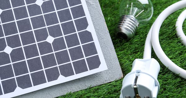 Report recommends NZ legalises plug-in solar: so what is it?