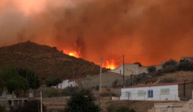 Victims of Spanish wildfires killed while trying to escape along river bed ‘trap’