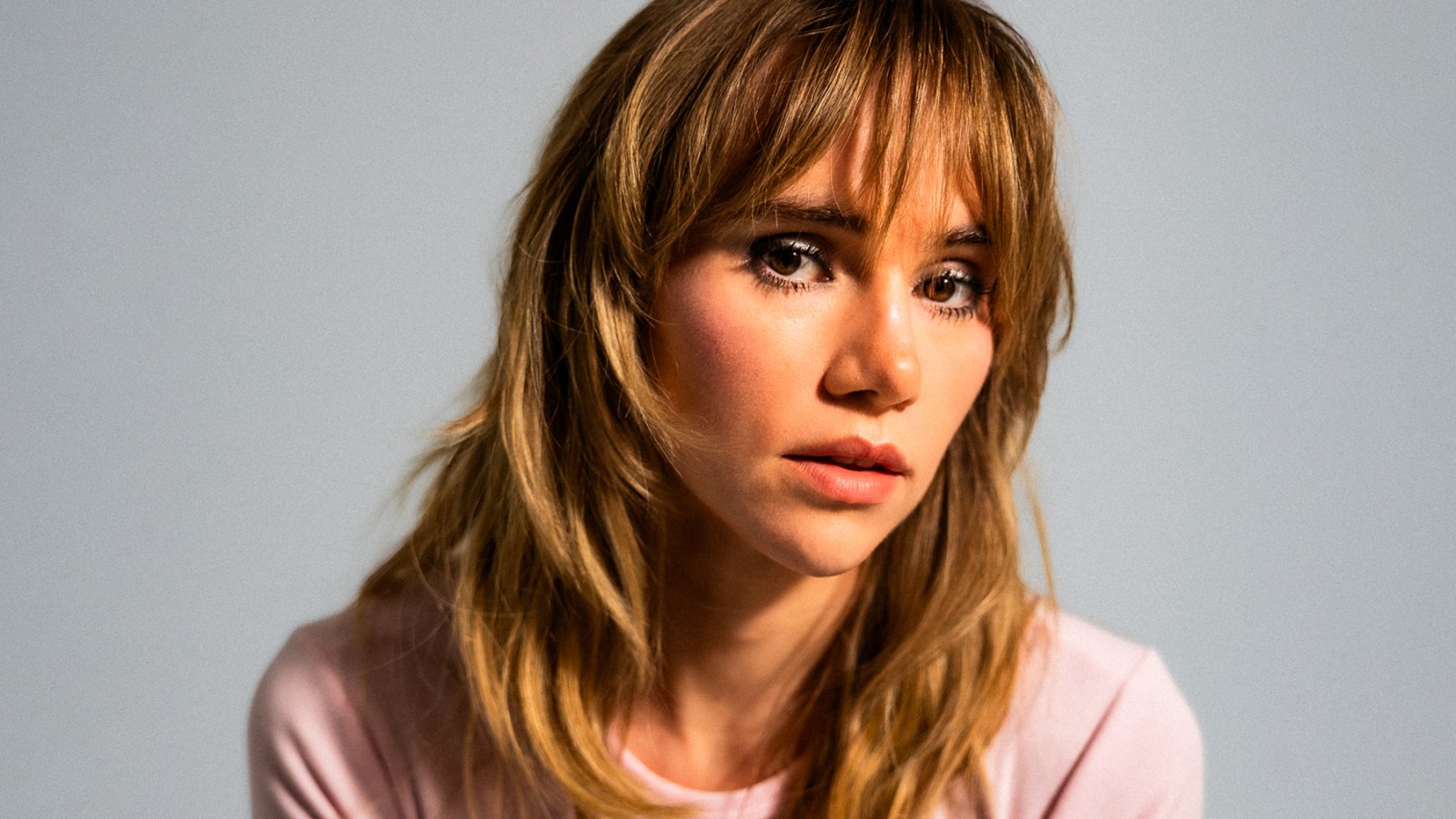 Suki Waterhouse Interview: New Album Loveland, Taylor Swift, BTS