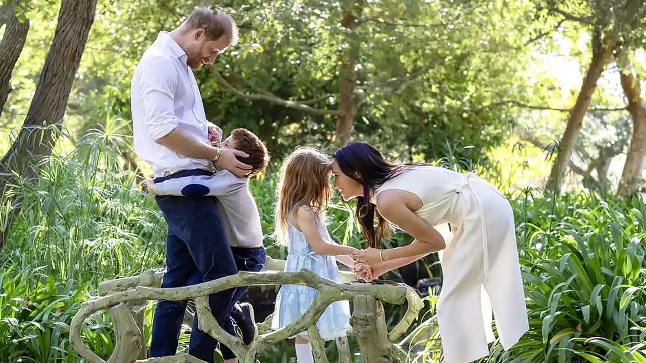 Meghan Markle Shares a Glimpse of Her Family’s Visit to Princess Diana’s Childhood Home