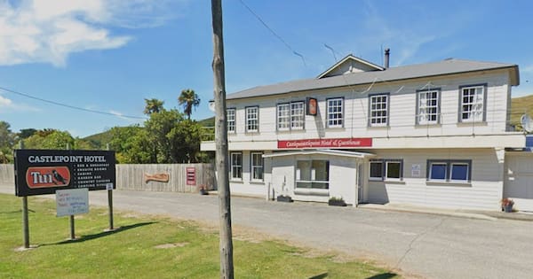 Popular Wairarapa pub dry while trapped in licensing limbo