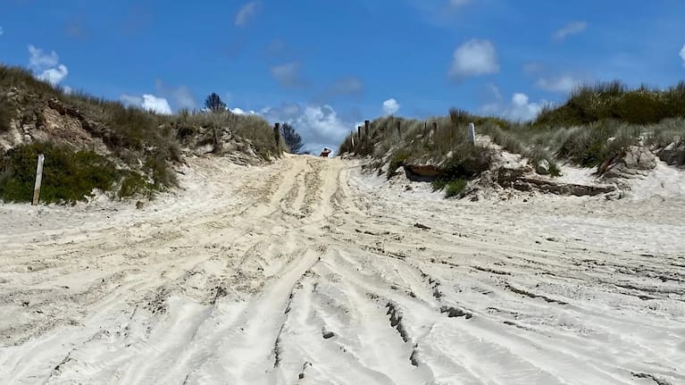 The Tip Road vehicle entrance to Uretiti South beach.