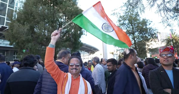 Thousands welcome Modi at Auckland rally as protesters gather outside