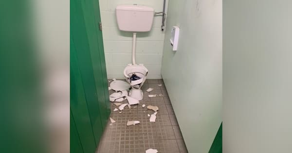 Public toilets damage costs Kāpiti ratepayers $160,000