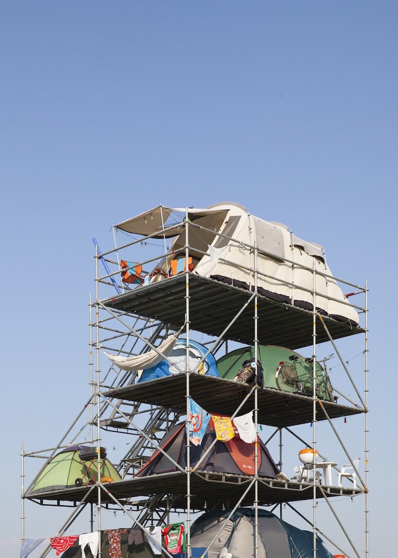 willem de haan stacks twelve tents vertically to question density and the way we occupy space - 3