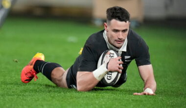 Jordan achieves a try-scoring record as New Zealand beats Italy in the Nations Championship