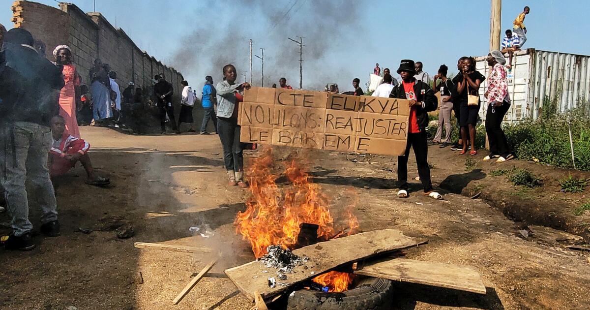 More health workers strike as Ebola cases in Congo near 3,000, including over 1,300 deaths