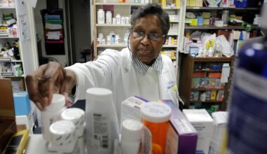 Judge suspends Colorado's price cap on prescription drug Embrel