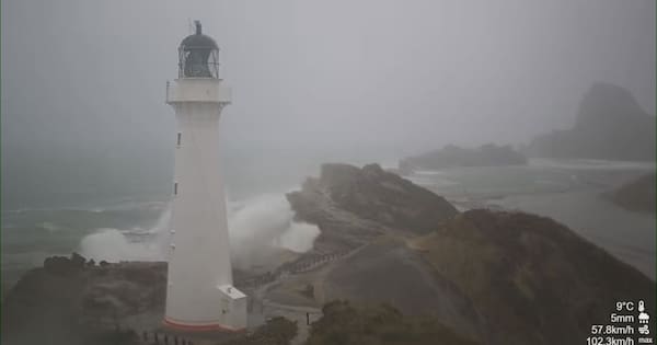 Heavy rain warnings, gusts of up to 120km/h as storm moves up country