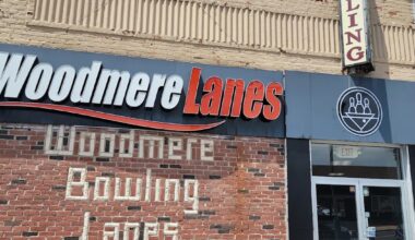 Woodmere Lanes Going Kosher Under New Ownership in 5 Towns • YeahThatsKosher