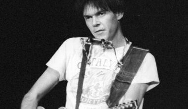 3 Rock Frontmen From the 1960s Who Found New Life as Solo Artists