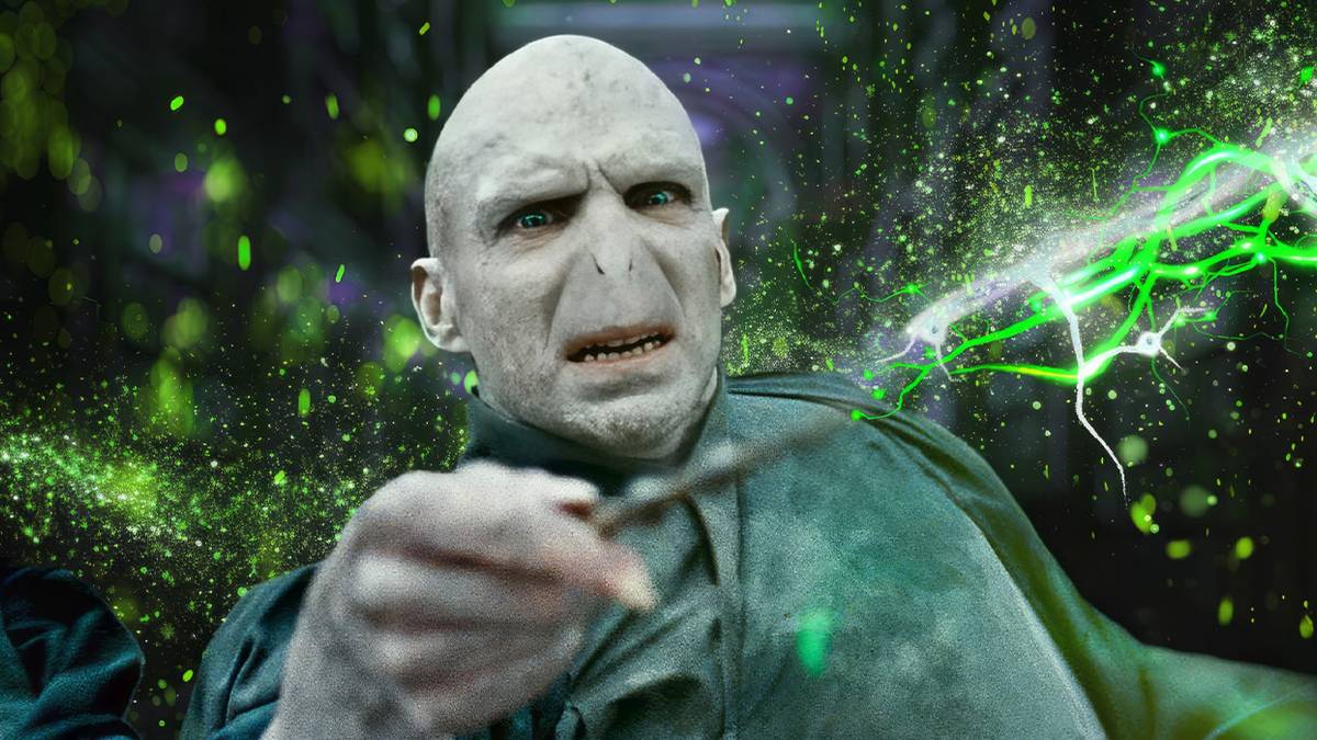 MCU Icon Officially Takes on Lord Voldemort in New Harry Potter Offshoot