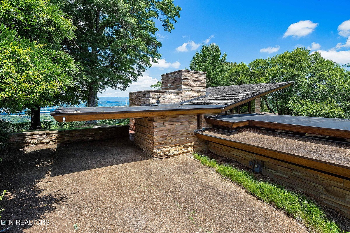 Frank Lloyd Wright-designed Shavin house in Chattanooga sold