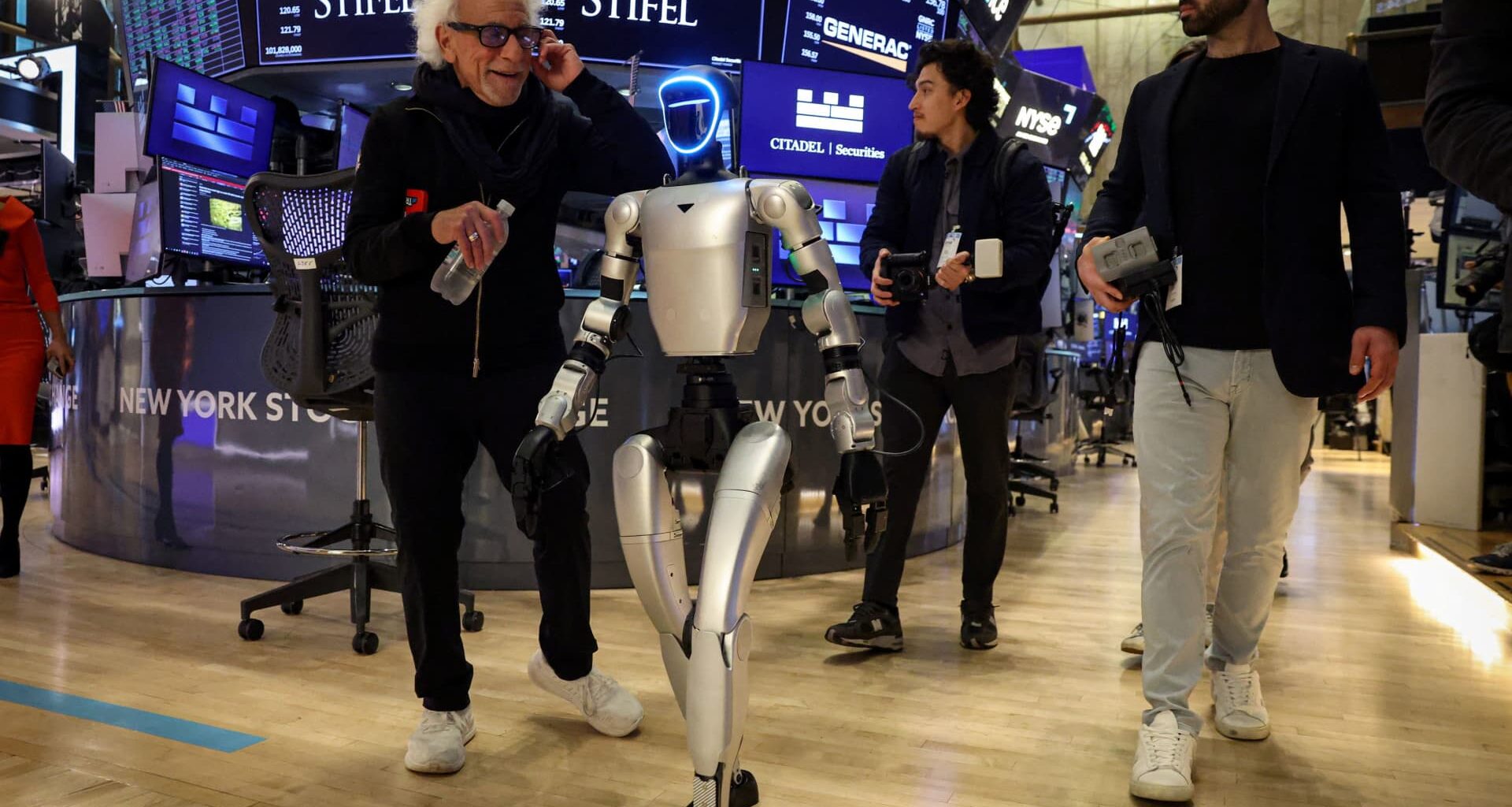 Analysts favor humanoid supplier, even as robots remain concepts — for now