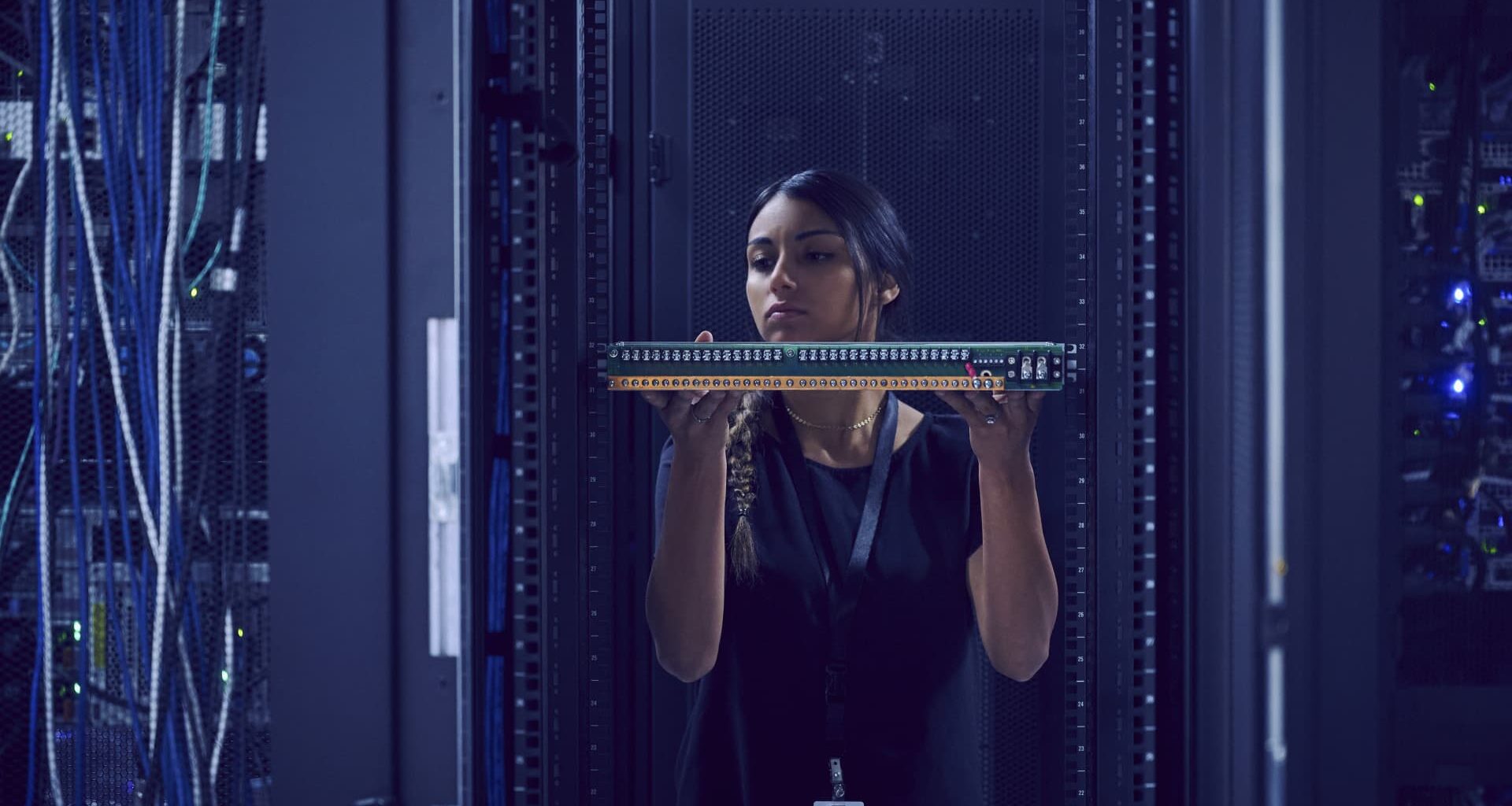 4 memory stocks are darlings of the AI boom. How they differ and why we own Micron