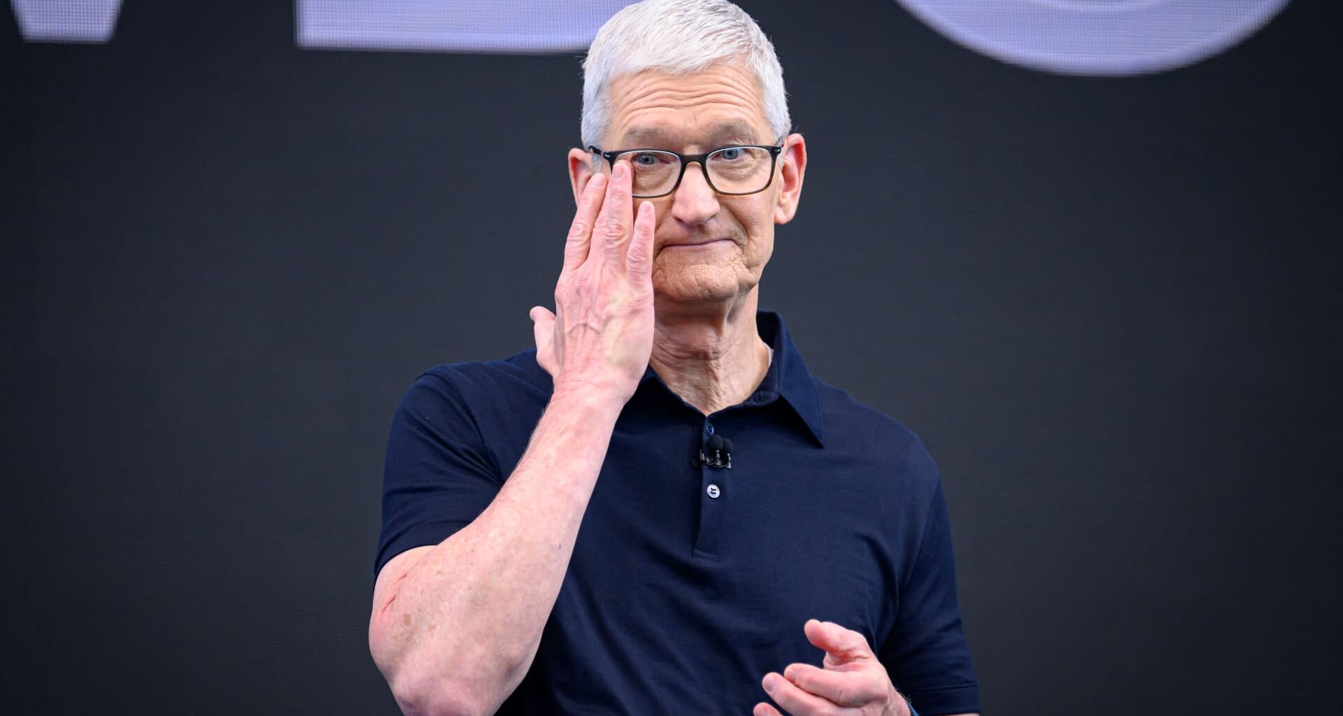 Tech's pricey AI buildout: Dwindling cash and soaring memory costs