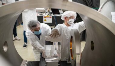 Thermal imaging technique helps overcome a major problem for gravitational-wave astronomy – Physics World