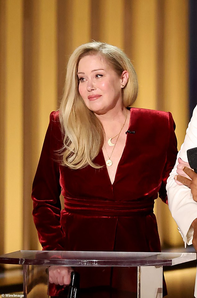 Sources with direct information revealed that Christina Applegate, 54, is back home after a nearly four-month hospitalization, according to TMZ; pictured in January in LA