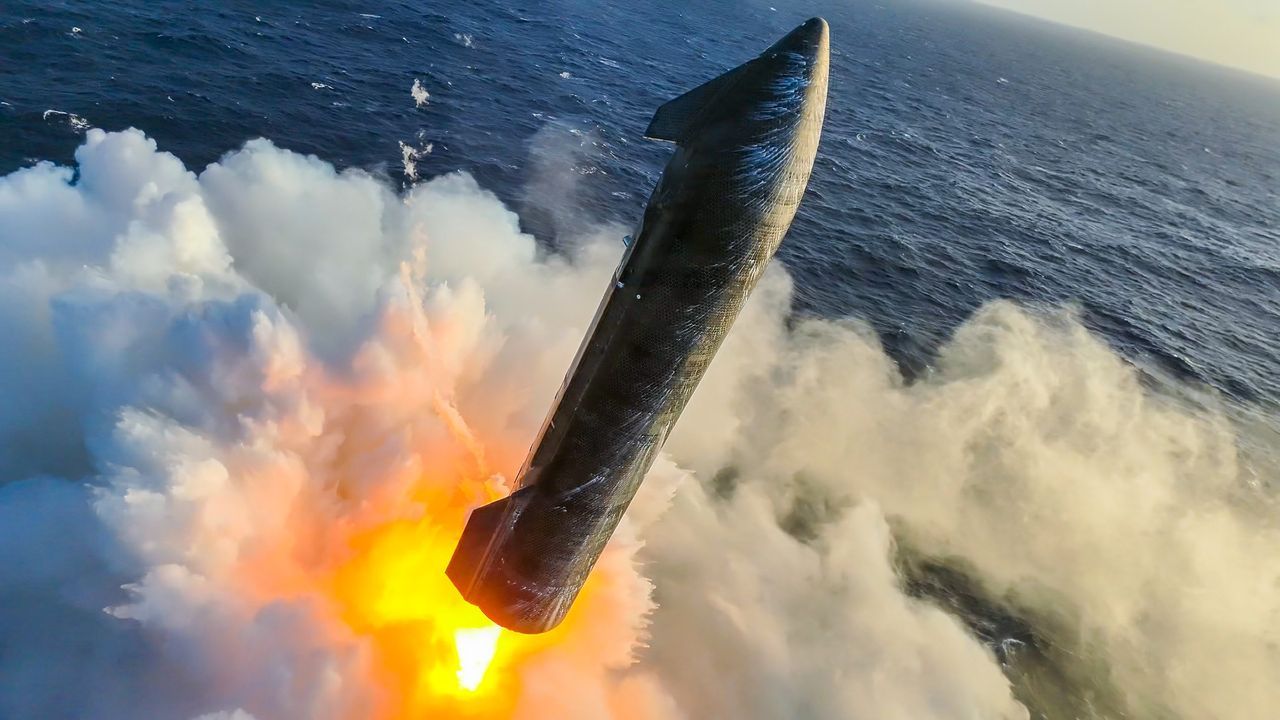 Watch SpaceX's Starship land at sea in these stunning…