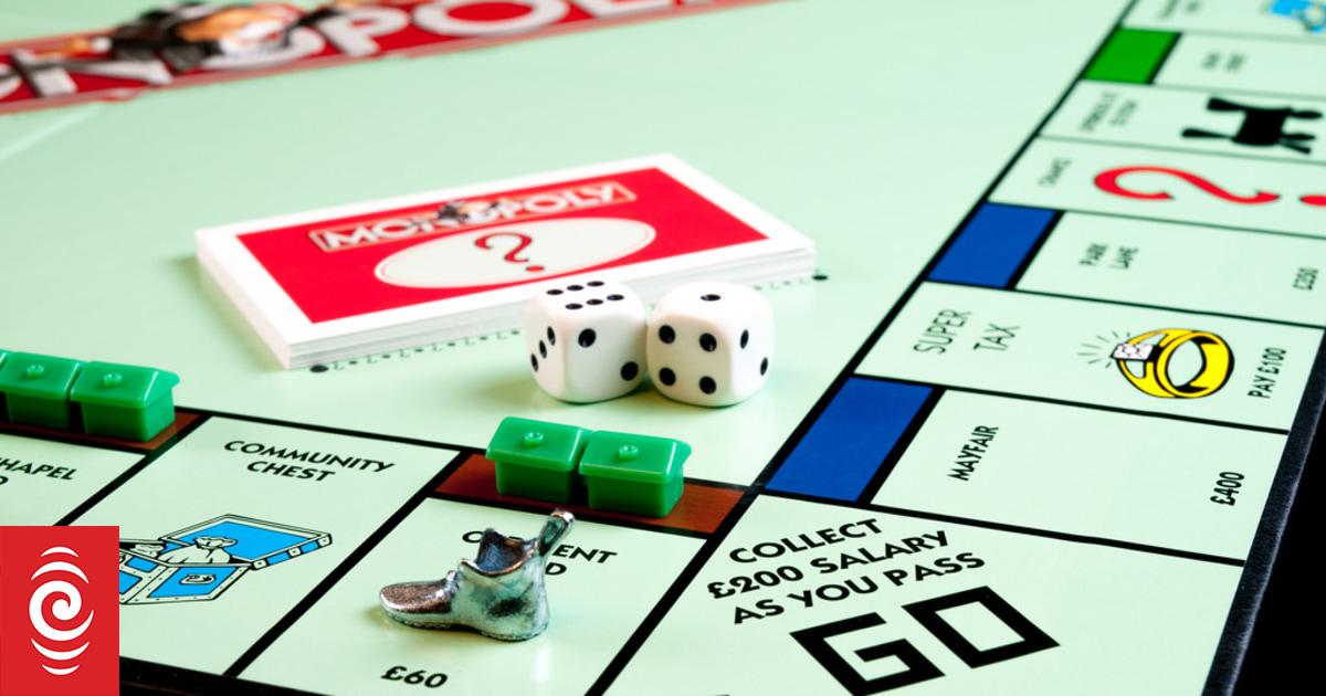 Go for Orange: Tips from a Monopoly champ