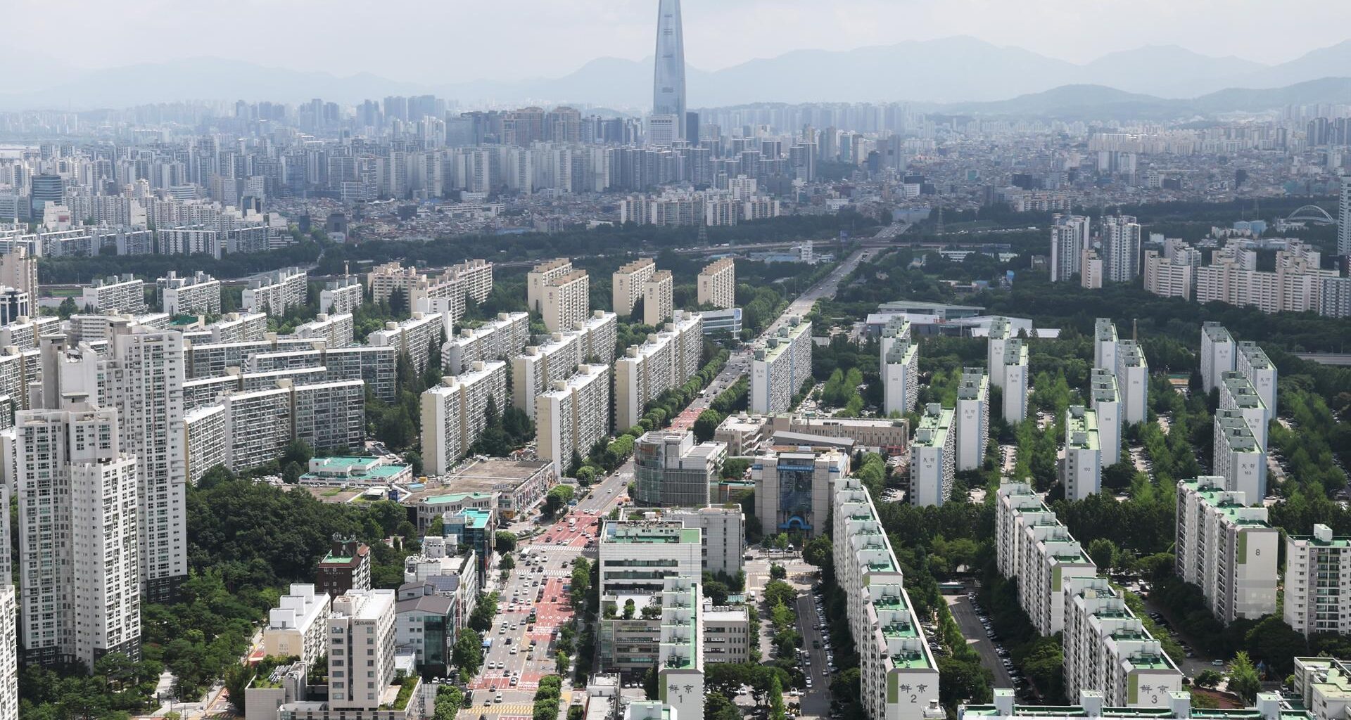 Apartment complexes in Seoul