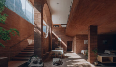House WoQuanShanFang / Yinyuan Studio