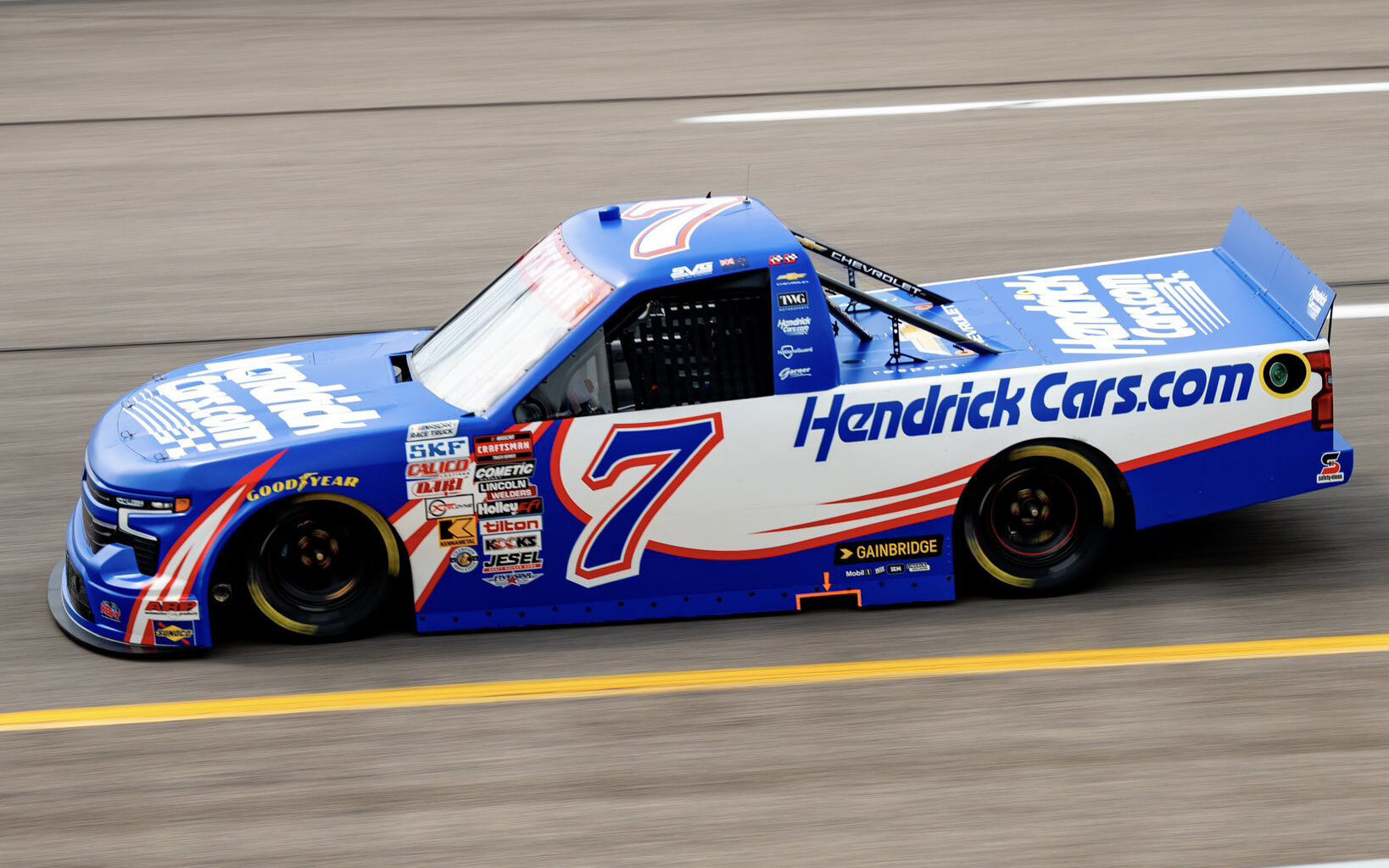 NASCAR Truck Series at Richmond postponed by bad weather