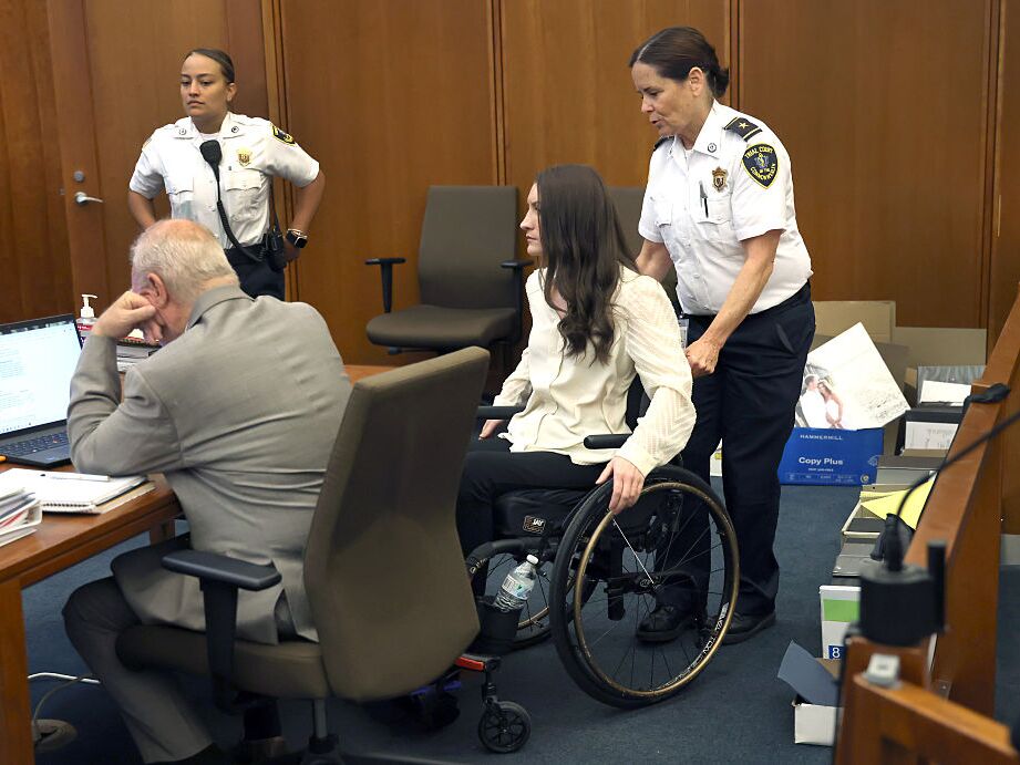 Lindsay Clancy's trial highlights gaps in understanding, treating postpartum psychosis