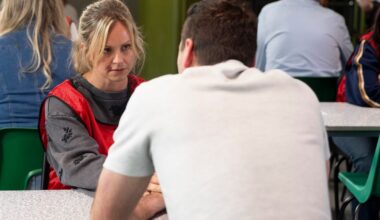 Coronation Street airs fresh dilemma for imprisoned Sarah Platt