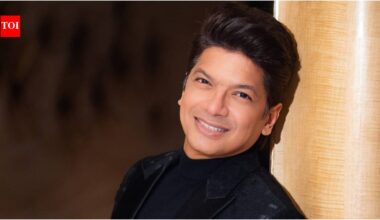 Shaan reacts to Arijit Singh quitting playback singing like Arijit Singh, recalls Sonu Nigam and KK's warning: 'Don't sing all kinds of songs, kep your standard bro' |