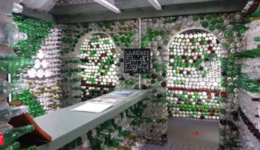 In 1979, Canadian fisherman Édouard Arsenault got a postcard from his daughter that inspired him to build an entire village from more than 25,000 recycled glass bottles