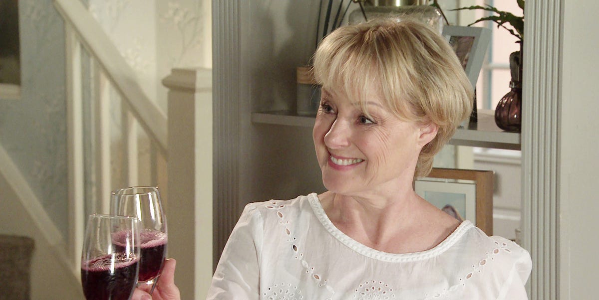 Coronation Street's Sally Dynevor joins daughter Phoebe for important family occasion