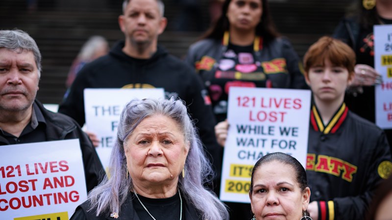 Mental health reform in Victoria: Aboriginal groups and Opposition call for action 2000 days after royal commission report