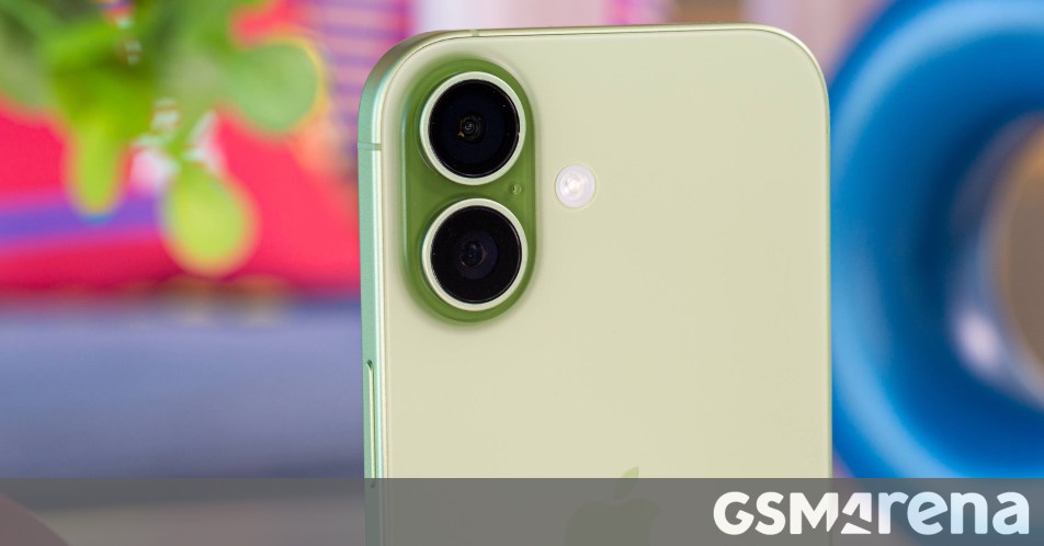 iPhone 17 continues to lead global smartphone sales in Q2 2026
