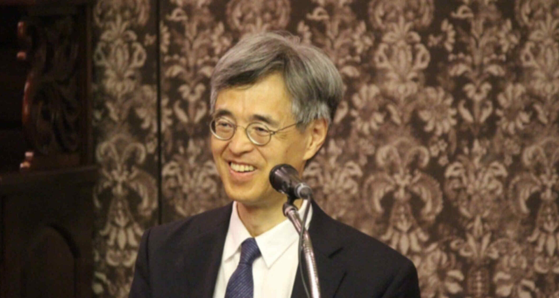 BOJ deputy Himino drives home inflation risks, stops short of hike hint