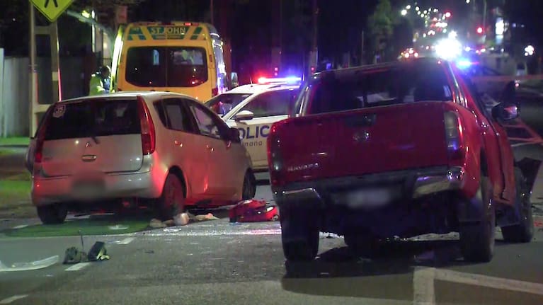 Police investigate fatal crash in Manurewa