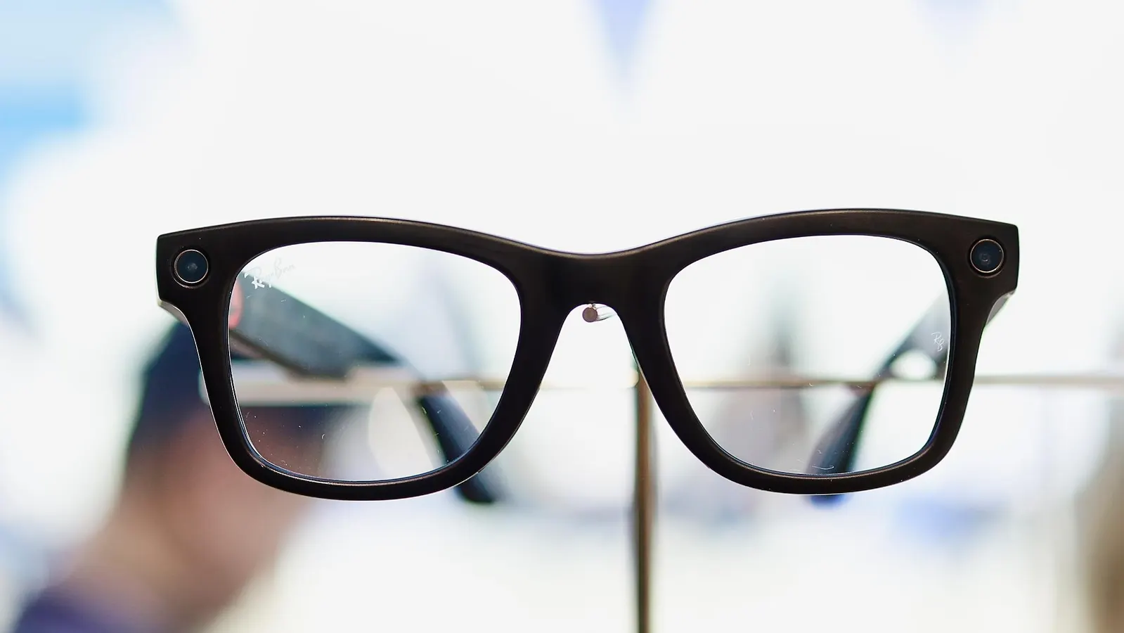 Smart Glasses Set To Transform Healthcare And Wellness