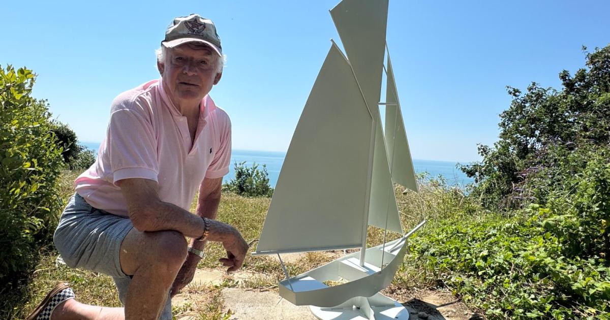 Famous yacht Tally Ho sculpture installed on the Isle of Wight