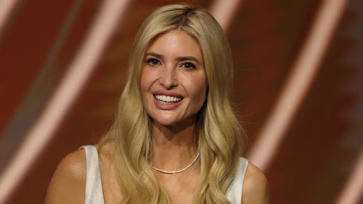 Ivanka Trump knots her shirt into a crop top for a Malibu night out