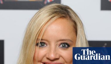 The Office actor Lucy Davis says she has incurable stage four breast cancer | Breast cancer
