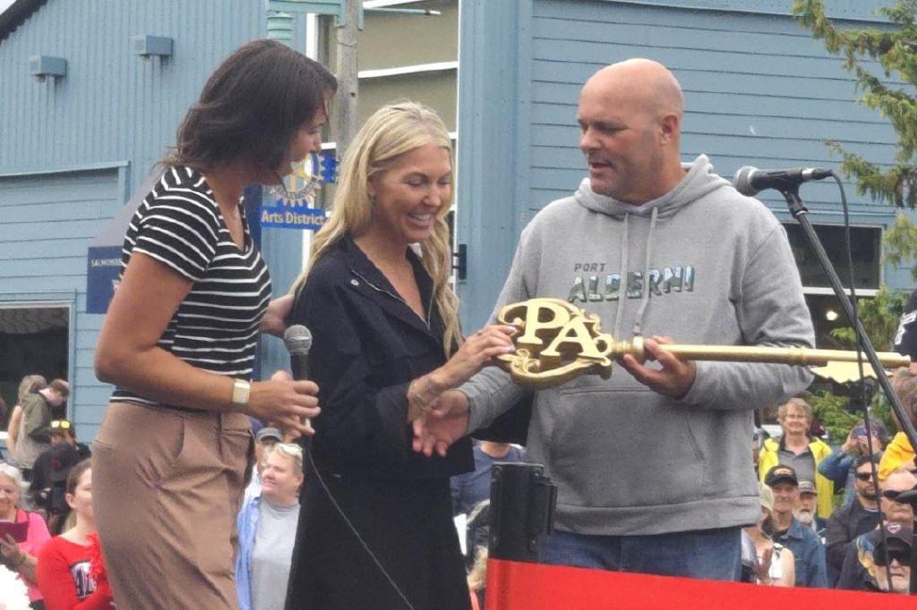 HGTV Home Town Takeover hosts grand opening for Harbour Quay