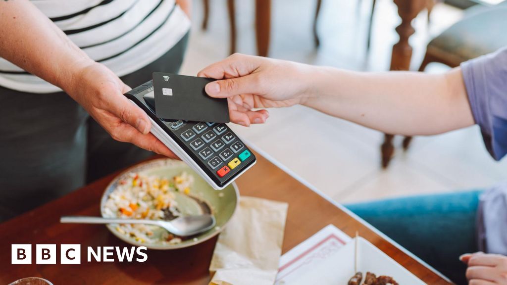Borrowing costs hit fresh highs on inflation fears - BBC