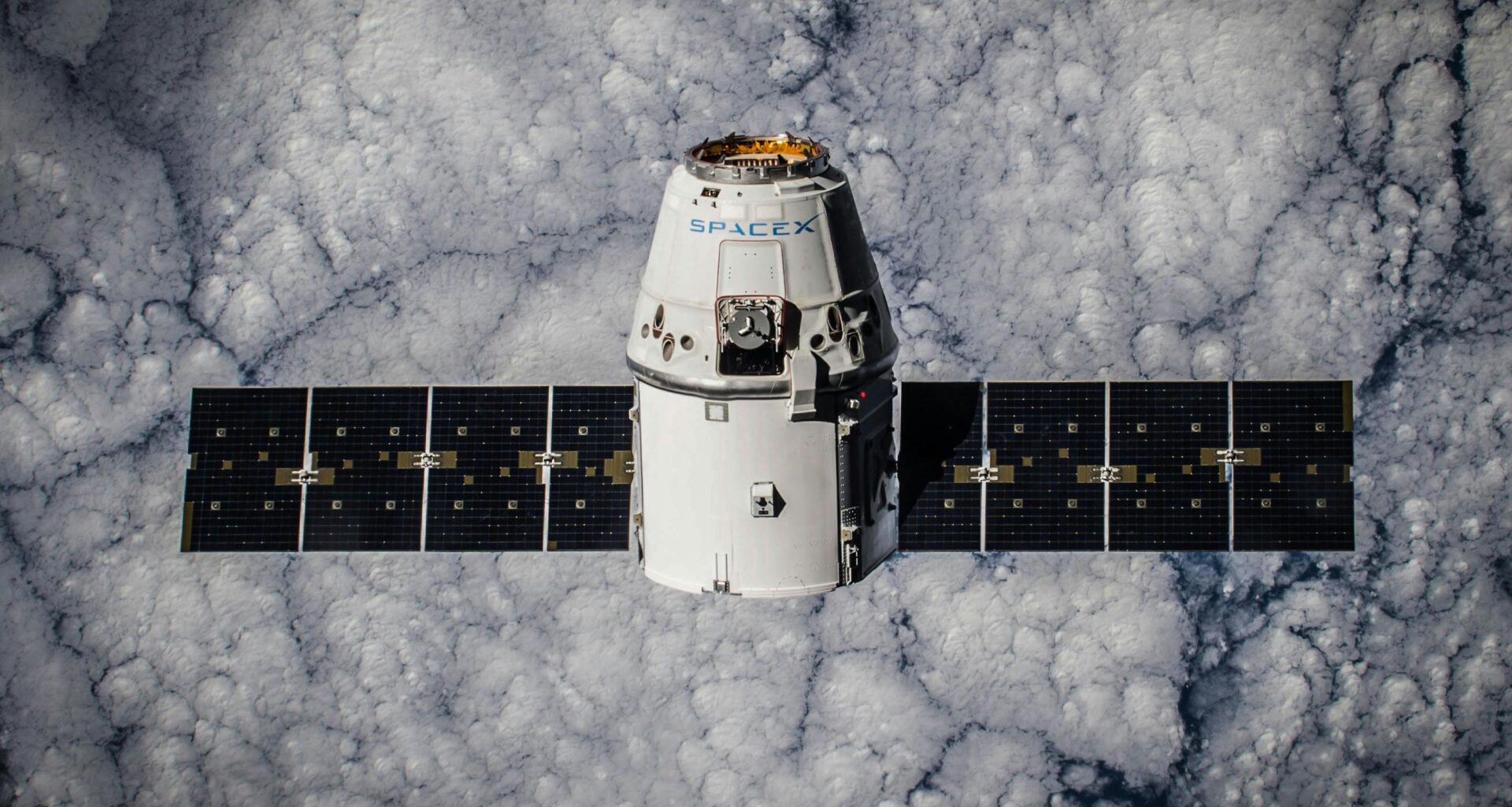 SpaceX scrubs Starlink 10-19 from Cape Canaveral, now targeting Aug 11. Rocket Lab unveils GHOST portable launch system. 10 conjunctions tracked.