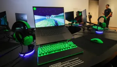 Art Remembers features a playable artwork by Singaporean artist Charles Lim Yi Yong and Geek Culture founder Lim Yeong Chun which sets the Counter-Strike game in an HDB estate.