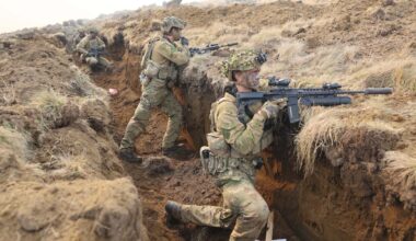 New Zealand ground forces drill to dock onto larger armies
