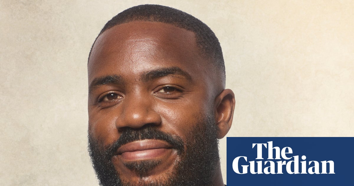 Comedian Mo Gilligan looks back: ‘Drake shared my video, Ian Wright liked a post – then I quit my job in retail’ | Family