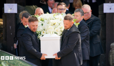Bonnie Tyler's Swansea funeral ends as coffin taken to Skewen