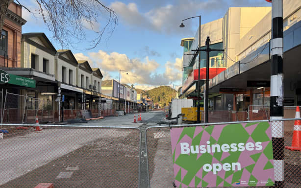 The Nelson City Council has agreed to defer rates for businesses affected by city centre infrastructure works.