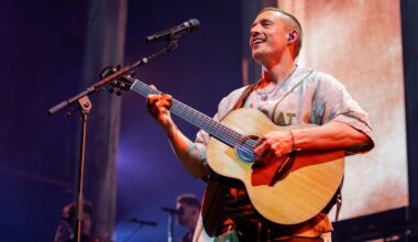 Dermot Kennedy Quit Heavy Lifting to Get Fitter and Lighter – Here's How He Trains Now