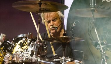 ZZ Top drummer Frank Beard dies at age 77